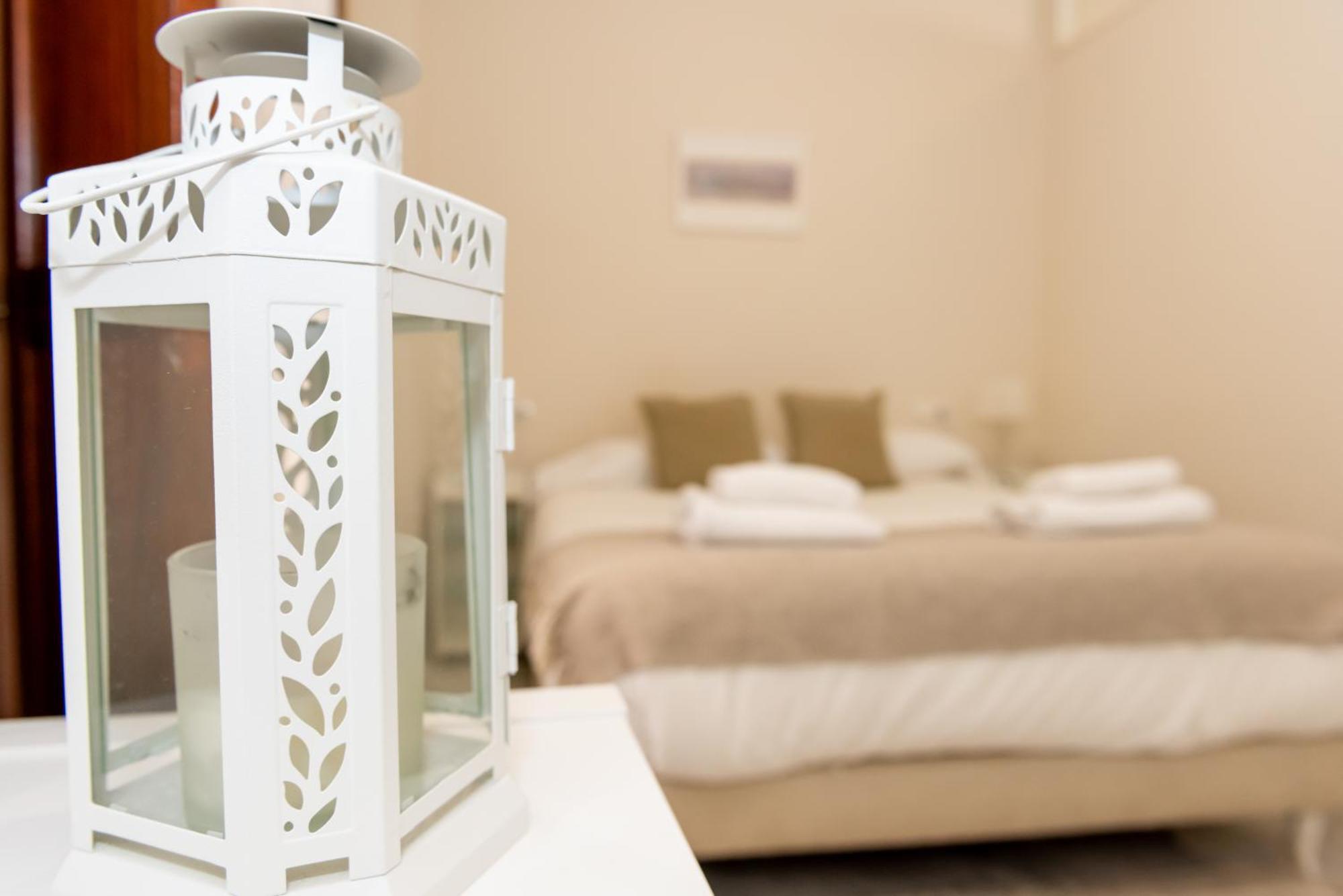 Charming & Quiet Apartment In Plaza Del Salvador Севиля Екстериор снимка